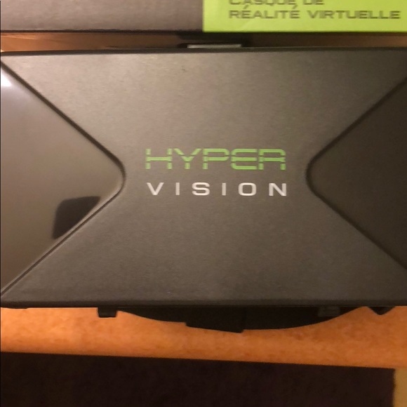 Virtual Reality Headset - Picture 3 of 4